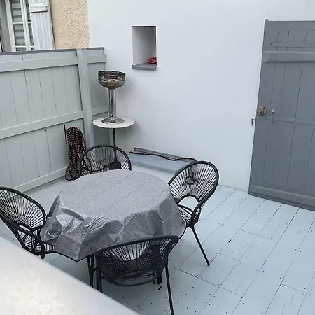 Maison De Caractere Au Village Vila